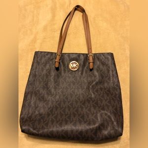 Michael Kors tote bag